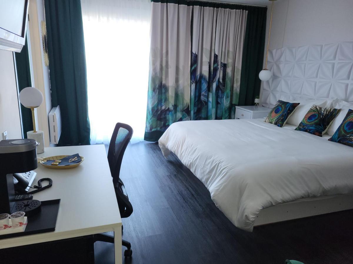 Motel Au Rocher Du Cap Cap-Saint-Ignace Εξωτερικό φωτογραφία